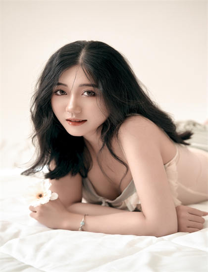 我叫赵甲第为什么不播了_香草视频WWW在线看_迈开腿吃你的水蜜桃是什么