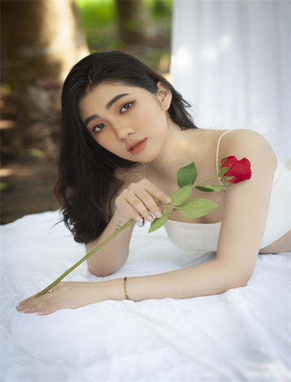 baoyu在线观看视频播放视频_也平凡在线观看_花房姑娘免费观看全集